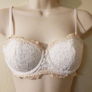 Victoria's Secret Body By Victoria Lined Bra